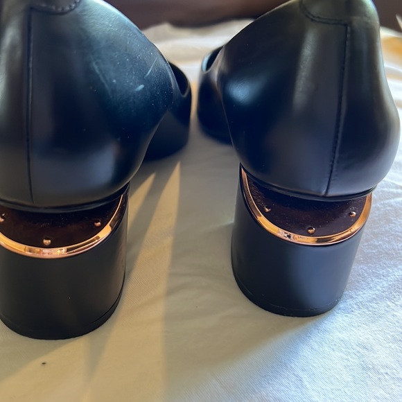 Alexander Wang black shoes. Like new. Worn only once. Euro size 38 - Picture 3 of 9